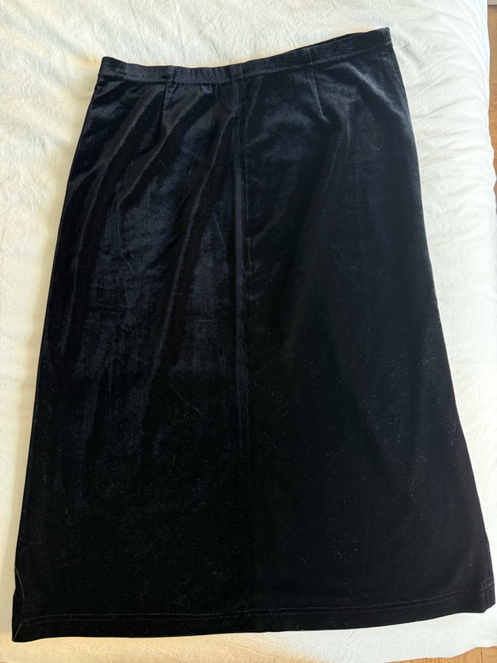 Vintage DKNY Black Velvet Midi Skirt